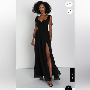 Lulu's Elegant Black Maxi Dress with Bow Straps